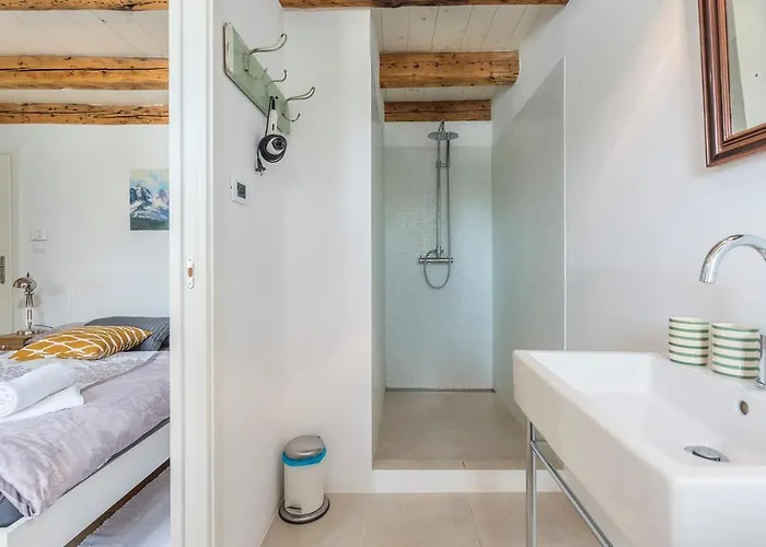 Eva With Private Pool Vila *